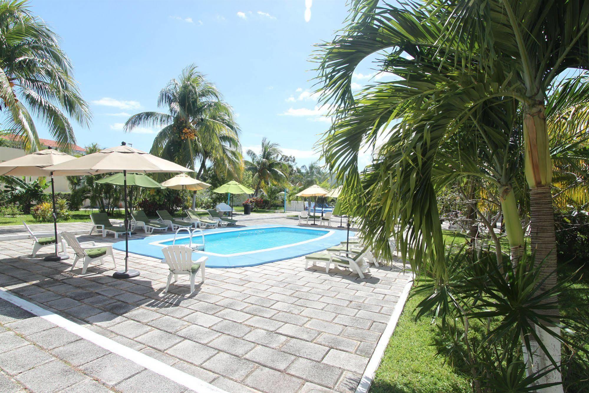 Hotel Calypso Cancún Exterior foto